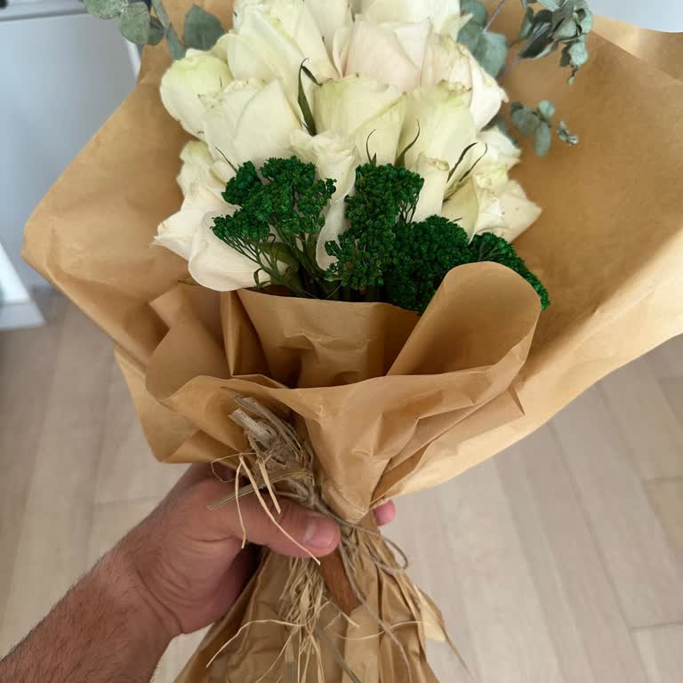 Siparişimde Solmuş Güller Ve Söz Verilen Telafi Hediyesi Gönderilmedi