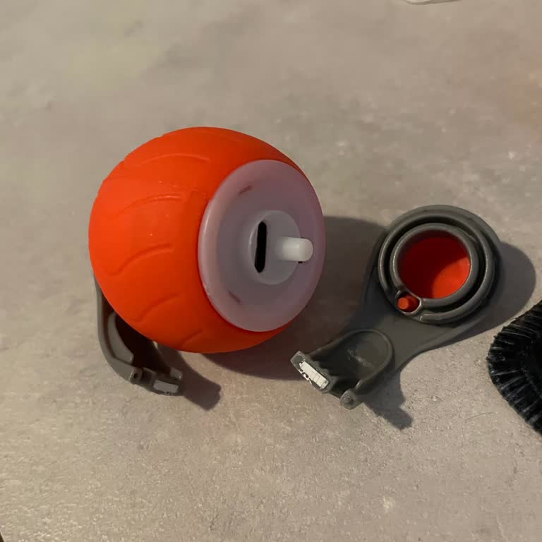 Kırık Ürün, İletişimsizlik Ve Faturasız Teslimat Nedeniyle Mağduriyet