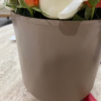 Çatlak Vazo Ve İade Talebime 7 Gündür Yanıt Alamadım