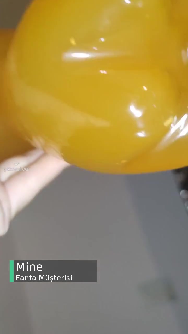 Fanta İçinden Kabuk Çıktı videonun kapak resmi