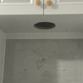 Yanlış Montaj Yönlendirmesiyle Mutfak Dolabımda İstenmeyen Baca Deliği Açıldı