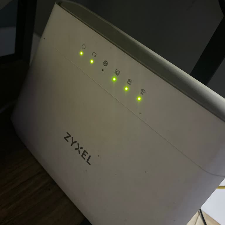 TurkNet İnternetim 18 Saattir Kesik Müşteri Hizmetlerinden Dönüş Alamıyorum