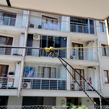 Fiber Kablomuz Kesildi, 18 Daire İnternetsiz Kaldı!