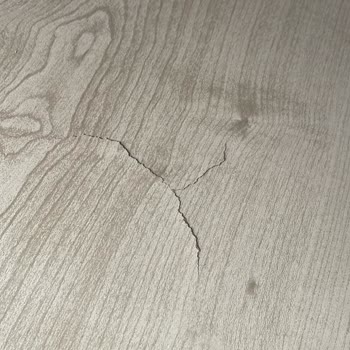 Aldığım Koltuklar Sorunlu Çıktı, Aylardır Mağdur Edildim Çözüm Sunulmadı