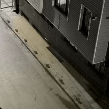 Yol Çalışması Sonrası Temizlik Yapılmıyor Toz Ve Sağlık Sorunu Yaşıyoruz