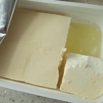 Aldığım Süzme Peynir Son Kullanma Tarihi Geçmeden Bozuldu