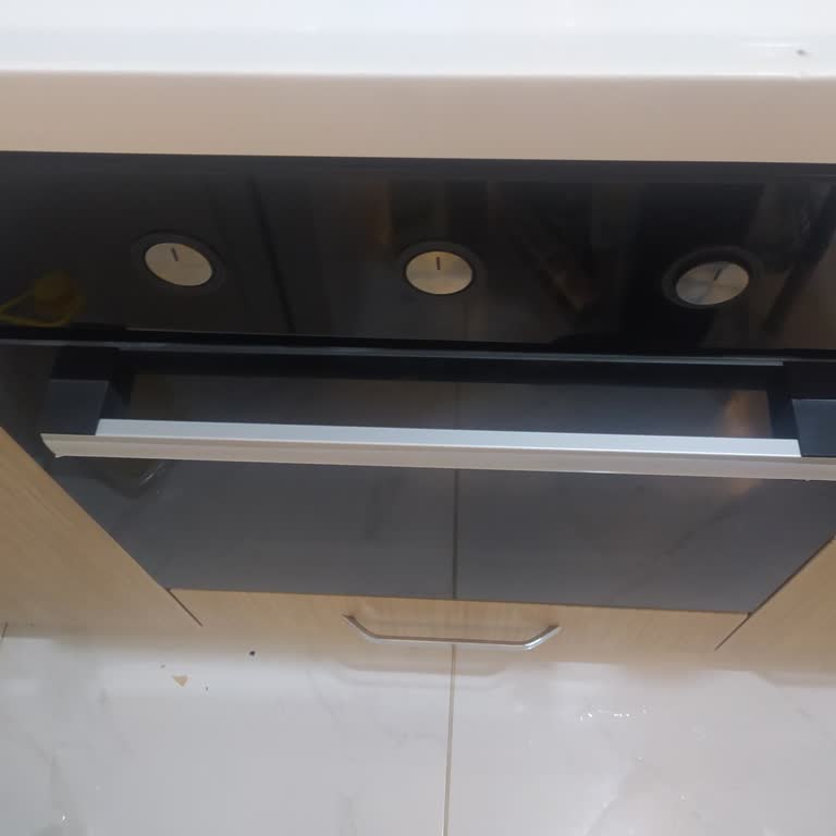 Sıfır Alınan Ankastre Fırının Kapağı Tam Kapanmıyor