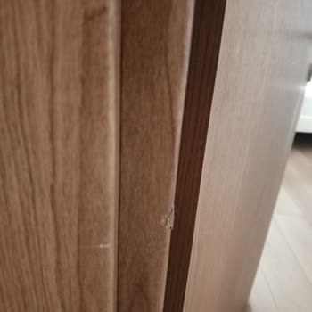 2.5 Ay Bekleyip Kırık Dökük Gelen Yatak Ve İlgisiz Mağaza