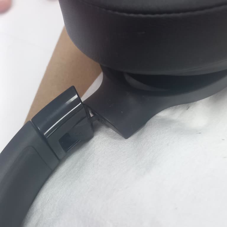 JBL Kulaklıklarım Kısa Sürede Kırıldı Ve İade Sürecinden Memnun Kalmadım