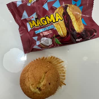 Ülker Magma Kekten Son Kullanma Tarihi Geçmediği Halde Canlı Böcek Çıktı