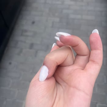 London Beauty Turkey Protez Tırnak İşleminde Hijyen Ve Kalite Sorunu, Yetersiz Çözüm Sunumu