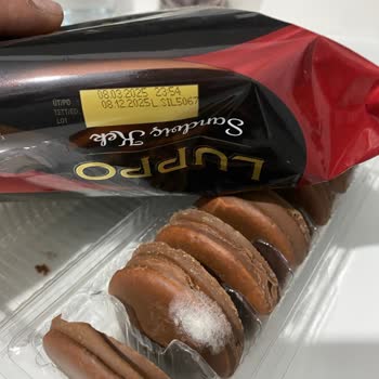 Bozuk Luppo Sandviç Kek Ve Yetersiz Kalite Kontrol Nedeniyle Güven Kaybı