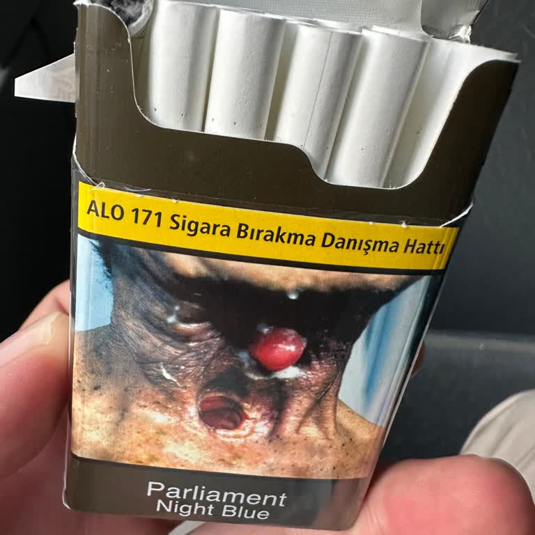 Parliament Sigara Paketinde Hatalı Sarım Ve Kalite Sorunu
