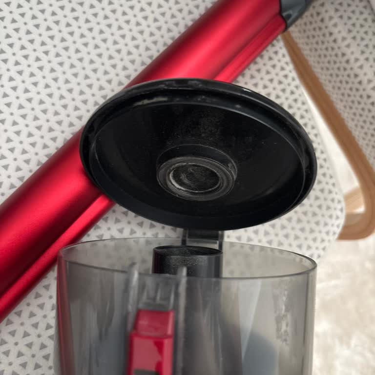 Arızalı Süpürgeye Çözüm Bulamayan Servis Mağduriyeti