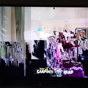 Kablo TV Yayınlarında Sürekli Donma Ve Müşteri Hizmetlerine Ulaşılamıyor