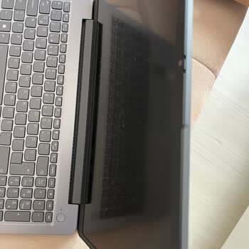 Aldığım Lenovo Laptopta Deformasyon Ve İade Reddi Mağduriyeti