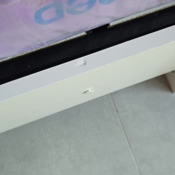 Hasarlı Teslim Edilen Genç Odası Takımı İçin Çözüm Bekliyorum