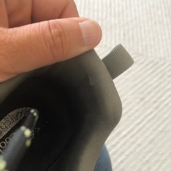 Kısa Sürede Aşınan Spor Ayakkabı İçin Değişim Talebi