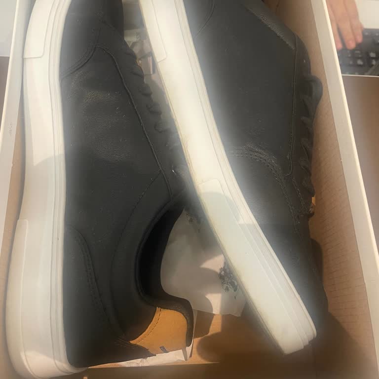 Yeni Alınan Ayakkabı 5 Günde Parçalandı, Değişim Talebim Red Edildi