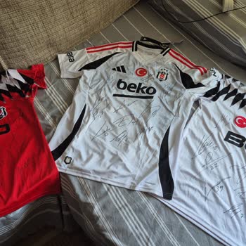 Sipariş Edilen İmzalı Formalar 71 Gündür Teslim Edilmedi İade Talep Ediyorum