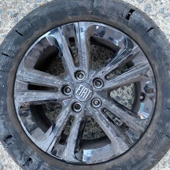 Goodyear Ultragrip Performance 2, neumático reventado en carretera