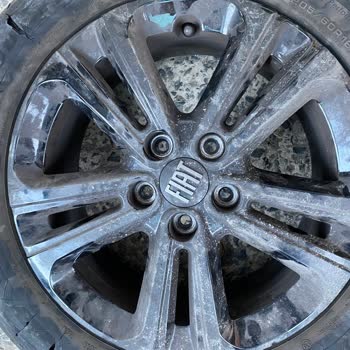 Goodyear Ultragrip Performance 2, neumático reventado en carretera