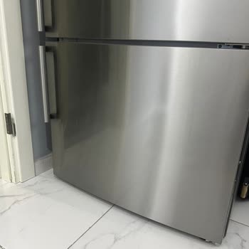 Garanti Kapsamındaki Buzdolabında Leke Sorunu Ve Servis Raporunda Tutarsızlık