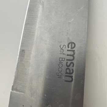 Emsan Mutfak Paslanmaz Olarak Satılan Bıçak Seti Paslandı, Mağduriyetimin Giderilmesini İstiyorum