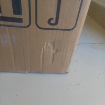 Yurtiçi Kargo Her Seferinde Tenekeler Yamuk Şekilde Teslim Ediliyor!