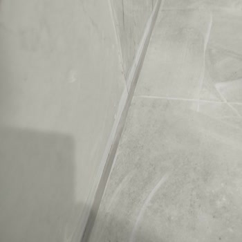 Fayans İşçiliği Hatalı Ve Eksik, Mağduriyetim Giderilmedi