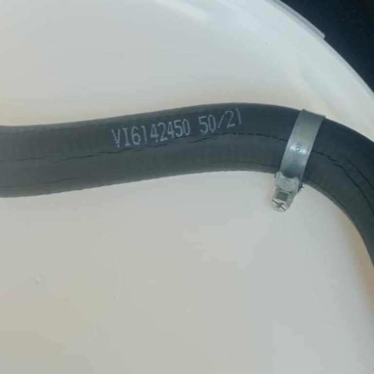 Kombinin Kısa Sürede Hortum Patlaması Nedeniyle Mağduriyet Ve Ücretsiz Parça Talebi