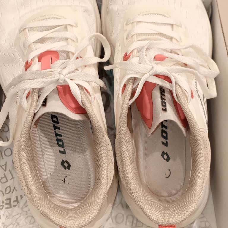 Yeni Aldığım Ayakkabı Bir Günde Ayağımı Yaraladı Çözüm Bekliyorum