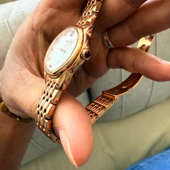 Aldığım Saatte Kusurlar Ve Eksik Belgeler Nedeniyle Hayal Kırıklığı Yaşadım