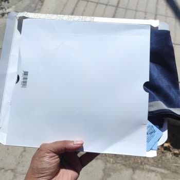 Aker'den Gelen Şal Hediyelik Değil, Hayal Kırıklığı Oldu