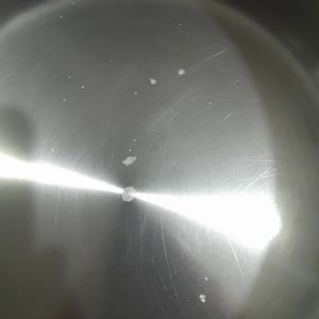 Korkmaz Kısa Sürede Lekelenen Tencere ve Servis Noktası Eksikliği