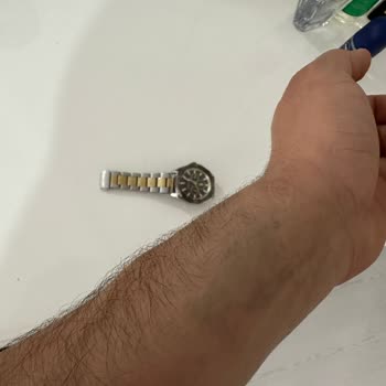 Garanti Kapsamındaki Saatte Kordon Sorunu Ve Haksız Ücret Talebi