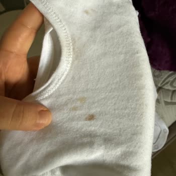 Ariel Toz Deterjan Lekeleri Çıkarmıyor, Müşteri Hizmetlerine Ulaşılamıyor