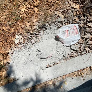 Dürümcü Sedat Usta Şubesinden Çevreye Zarar Veren Kömür Külü Sorunu