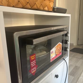 Simfer Midi Fırın Kullanımı Sonrası Prizde Yangın Ve Maddi Hasar Oluştu, Mağduriyetimin Giderilmesini Talep Ediyorum