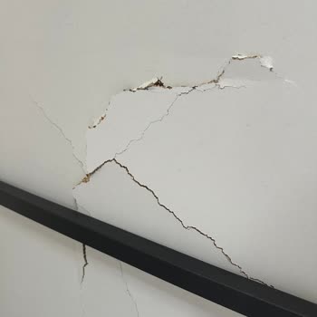 Kırık Ve Hasarlı Baza Teslimatı Sonrası Çözüm Bekliyorum