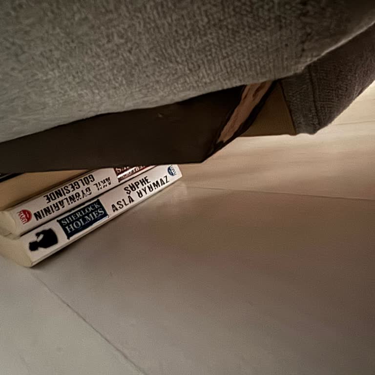 Koltuk Takımının Ayağı Kırıldı Parça Temini Aylardır Bekliyor