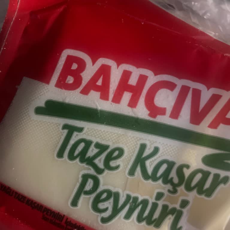 Taze Kaşar Peynirde Yoğun Gaz Kokusu Ve Tadı Güvenimi Sarstı