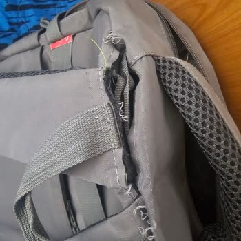 Migros'tan Alınan Sırt Çantasında Kısa Sürede Dikiş Atması Ve Yırtılma Sorunu