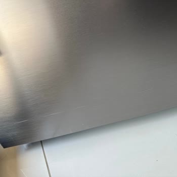 Sıfır Buzdolabı Tesliminde Çizik Ve Hasar Üstüne Servis Mağduriyeti Yaşadım