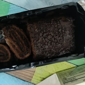 A101'den Aldığım Çikolata Kek Küflü Ve Ekşi Kokulu Çıktı