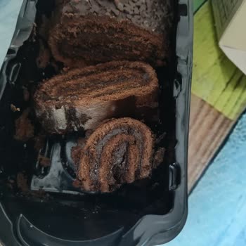 A101'den Aldığım Çikolata Kek Küflü Ve Ekşi Kokulu Çıktı