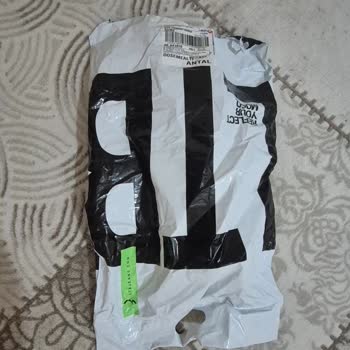 Eksik Gönderilen Tişörtler Ve Yavaş Çözüm Süreci