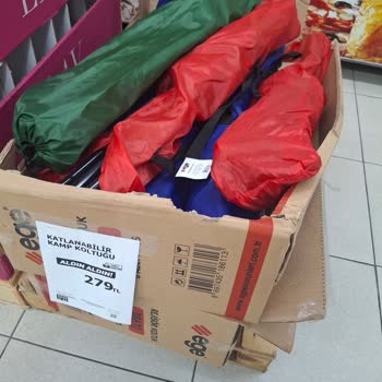 Mağaza Çalışanının Kaba Ve Saygısız Tavrı Alışverişi Zehir Etti