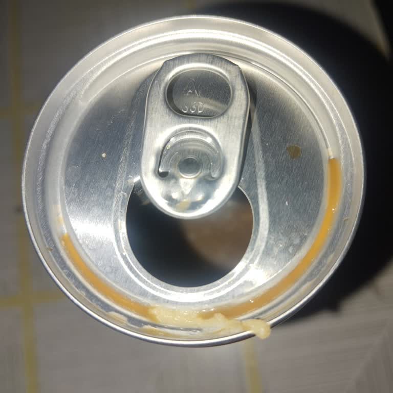 Nescafe Express Soğuk Kahveden Yabancı Cisim Çıkması Ve Sağlık Sorunu Yaşanması