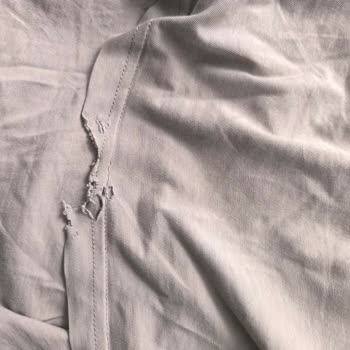 Yeni Alınan Samsung Çamaşır Makinesi Kıyafetlerime Zarar Veriyor, İade Talebim Karşılanmadı